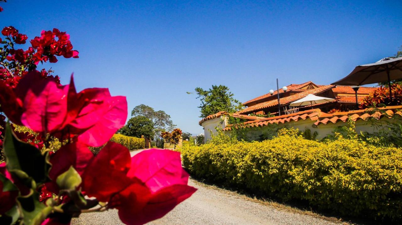 Hotel Terra Barichara Villanueva  Екстериор снимка